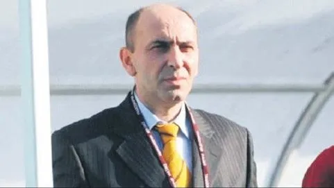 tff-baskanligi-icin-adaylik-dusunmeyen-ahmet-agaoglu-yabanci-kurali-hakkindaki-dusuncelerini-acikladi-1649801716381.jpeg TFF Başkanlığı için adaylık düşünmeyen Ahmet Ağaoğlu yabancı kuralı hakkındaki düşüncelerini açıkladı-7