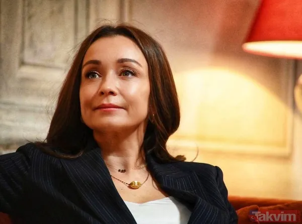 Kırmızı Oda’nın Barlas’ı ile Derya’sı hakkında şaşırtan gerçek! Emre Altuğ ve Ayça Bingöl’ün yaş farkı dikkat çekti duyan inanamadı eğer... - 16