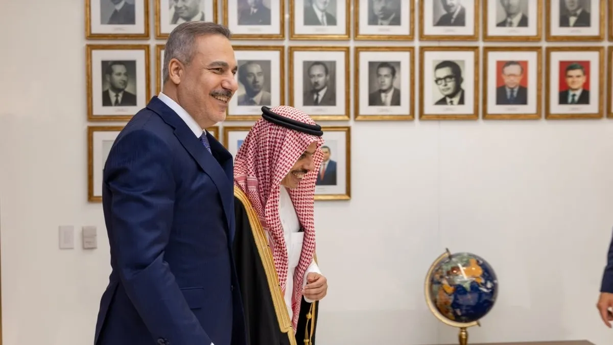 Fidan’dan Türkevi'nde üçlü zirve: Şam, Riyad hattında ekonomik işbirliği
