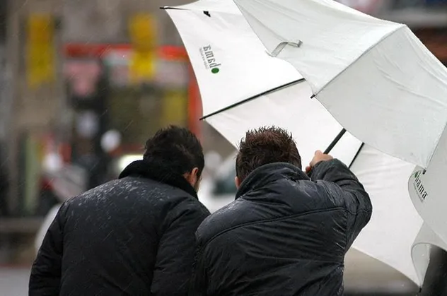 SON DAKİKA: Meteorolojiden sağanak ve kuvvetli rüzgar uyarısı!