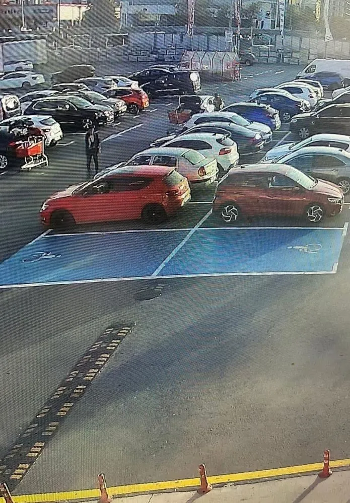 esenyurtta-akillara-durgunluk-veren-hirsizlik-olayi-1700462388788.jpeg Esenyurt’ta akıllara durgunluk veren hırsızlık olayı! Jammer kullandılar-1