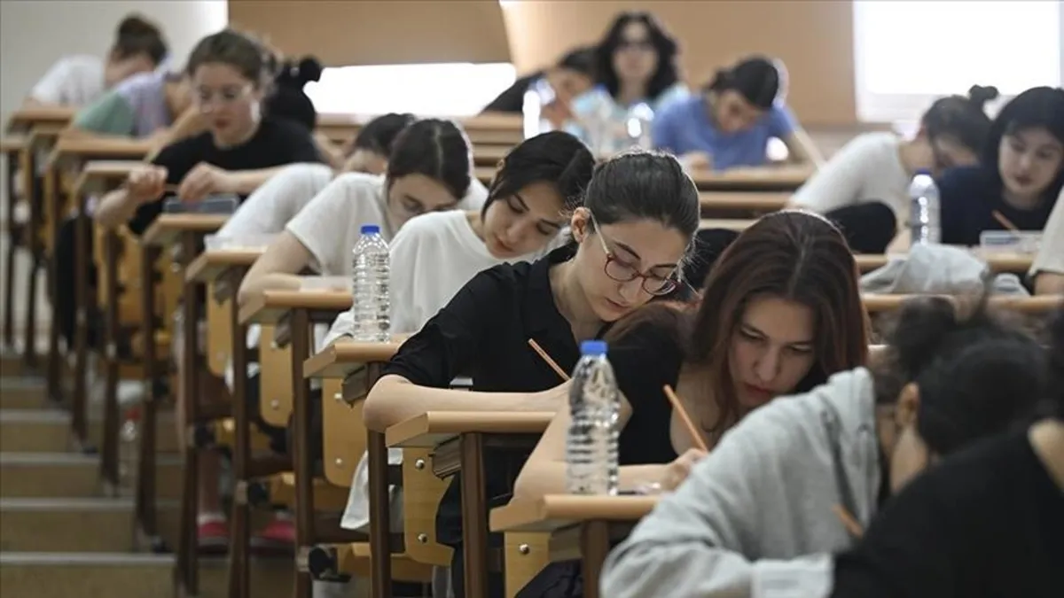 YÖK'ten mazeret kayıt hakkı: Tarihler açıklandı!