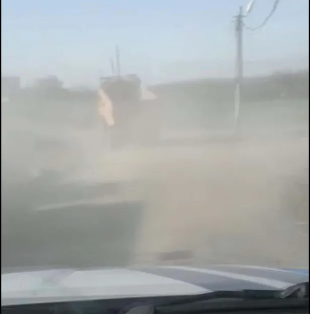 Tuzla'da kaçak döküm dehşeti! Ekipleri fark edince yolun ortasına dökerek kaçtı-2