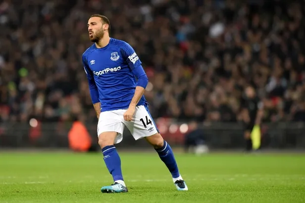 Cenk Tosun'un Beşiktaş'a geri döneceği iddia edildi-1