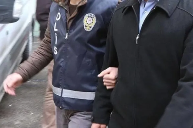 Kula’da FETÖ operasyonu: 2 gözaltı