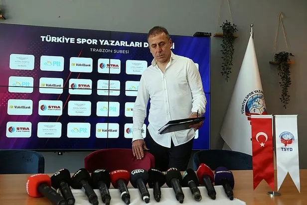 Trabzonspor Teknik Direktörü Abdullah Avcı'dan flaş transfer açıklaması-2