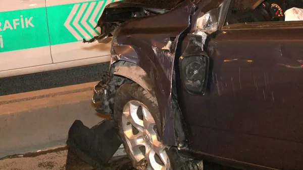 beylikduzunde-makas-atan-otomobil-takla-atti-1-yarali-1634942898192.jpg Makas atan otomobil dehşet saçtı: 1 yaralı-4