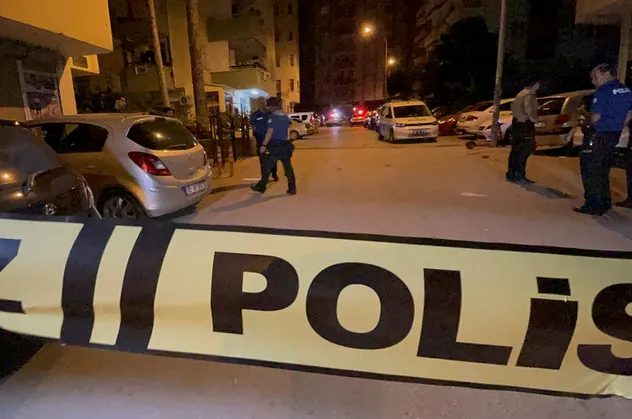 Adana'da silahlı kavgada iki kişi yaralandı