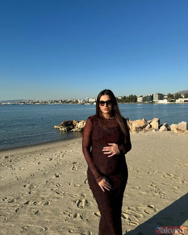 Doğum için gün sayan Melisa Aslı Pamuk’tan deniz kenarında karnı burnunda pozlar! “Hamilelik çok yakışmış” - 6