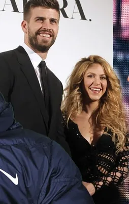 Arda Turan, Gerard Pique'yi davet etti