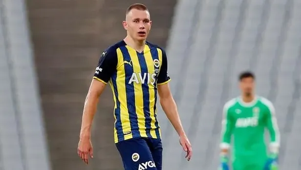 szalaide-israrcilar-1637183335050.jpeg Katalan ekibinin Szalai ısrarı sürüyor! Macar stoper için 23 milyon Euro'yu gözden çıkardılar-5