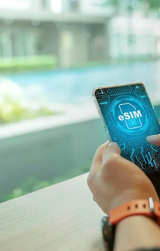 Bakan Karaismailoğlu duyurdu! SIM kartı yerine kullanılacak 'eSIM' 2021'de hizmete girecek