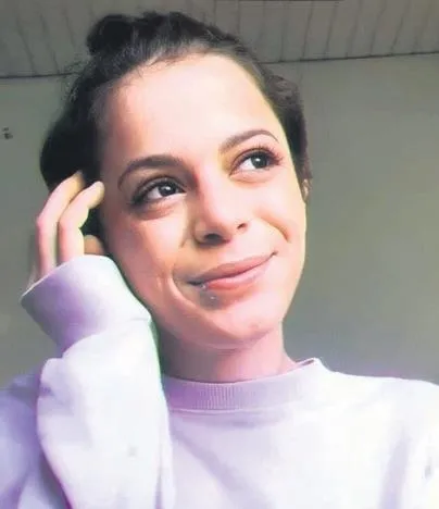 egitim-sart-mudur-vekilinden-veliye-demir-cubukla-saldiri-1681941492543.jpeg Eğitim şart! Müdür vekilinden veliye demir çubukla saldırı!-10