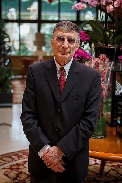 nobel-odullu-bilim-insani-prof-dr-aziz-sancardan-genclere-altin-niteliginde-tavsiyeler-1632417026699.jpeg Nobel ödüllü bilim insanı Prof. Dr. Aziz Sancar'dan gençlere altın niteliğinde tavsiyeler-2