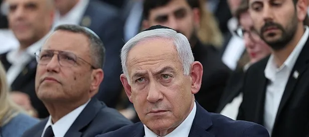 Soykırımcının konvoyu kaza yaptı