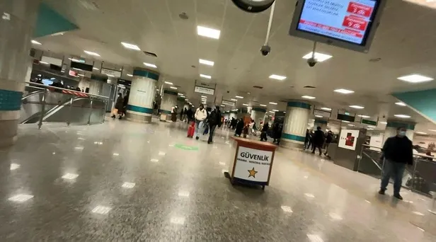 chpli-ibbden-metrolarda-buyuk-ihmal-x-ray-cihazlari-kirmizi-yansa-da-kontrol-yok-guvenlik-masalari-bos-1637851992935.jpeg