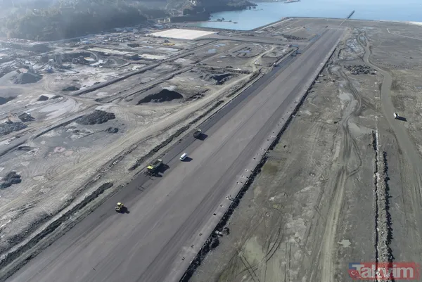Türkiye'nin yüz ölçümü arttı! Deniz doldurularak yapılan Rize-Artvin Havalimanı uydu fotoğraflarında - 5