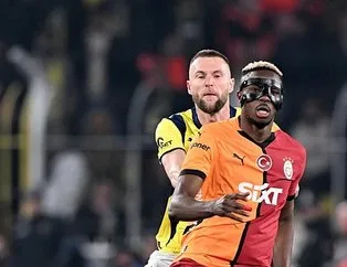 Victor Osimhen derbide şov yaptı!