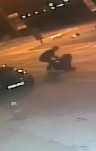 Eşini 4 yerinden bıçakladı tekme tokat dövdü! Tekirdağ'da sokak ortasında kadına şiddet