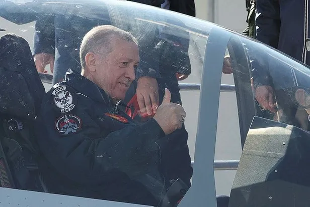 Başkan Erdoğan'dan KAAN paylaşımı: "Daha gidecek çok yolumuz var"-3