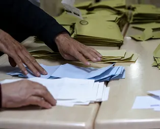 Son dakika... YSK toplantısının ardından AK Partiden açıklama