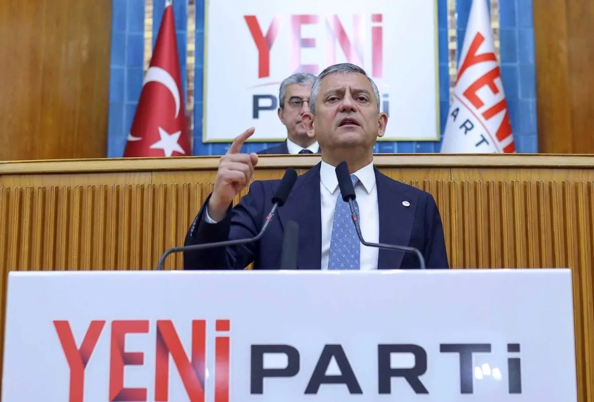 1786432762896.jpeg Çerçeve Yasa oylaması Yeni Parti'deki çatlağı gün yüzüne çıkardı! Bölücüler bölündü: 35 kabul, 54 ret-9