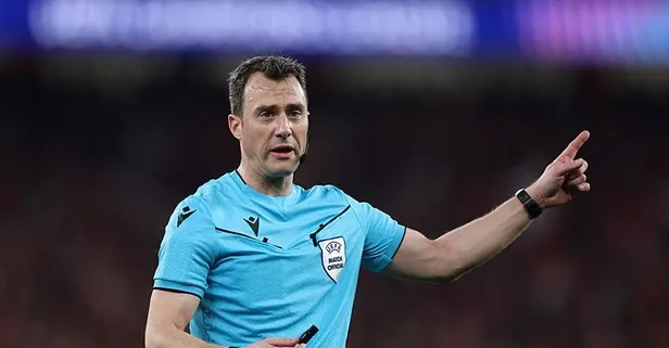 Macaristan - Türkiye maçını Felix Zwayer yönetecek!