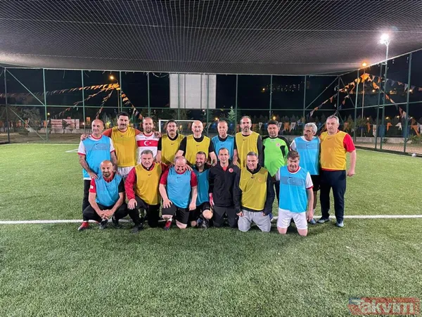 Kızılcahamam kampında bakanlar ve milletvekilleri halı saha maçı yaptı - 4