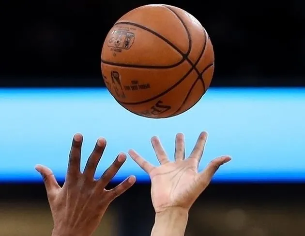 Cavaliers’e Pacers freni