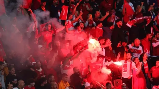 Dünyanın en tutkulu taraftarları açıklandı! Listeye Türkiye damgası