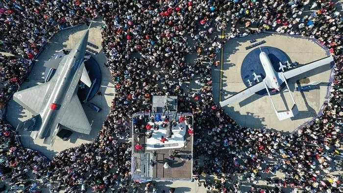 1702401939843.jpeg Dünyanın en büyük uzay, havacılık ve teknoloji festivali TEKNOFEST'in 2024'te düzenleneceği yer belli oldu-2