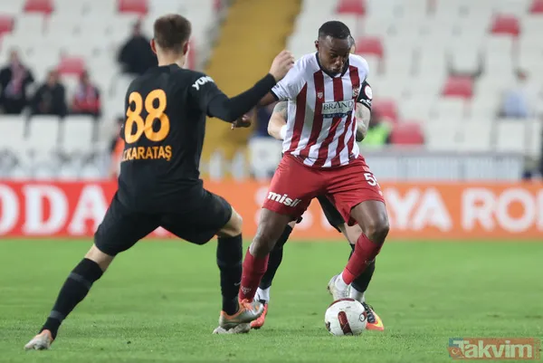 Galatasaray'da ayrılık rüzgarı! Süper Lig ekibine gidiyor - 13