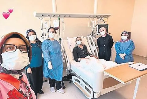 Hiç tanımadığı biri hayata döndürdü