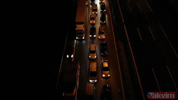 Sapanca'da TEM'i kilitleyen kaza! 5 araç birbirine girdi - 16