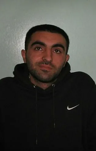 Tolga Binbuga isimli Türk İngiltere'yi karıştırdı