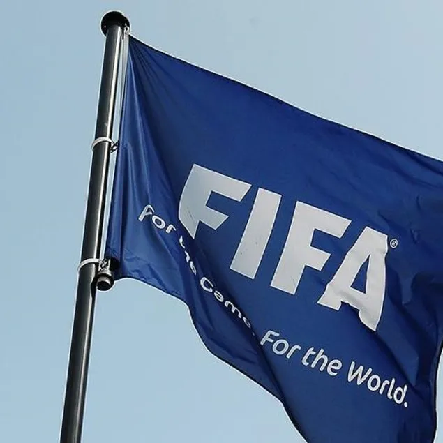 FIFA İsrail kararını yine erteledi!