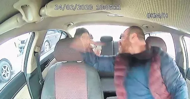 İstanbul’da taksici dehşeti! Müşteriyi 22 TL için dövdü...