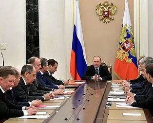 Putin, Güvenlik Konseyi’ni topladı
