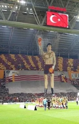 Dev derbide skandal pankart!