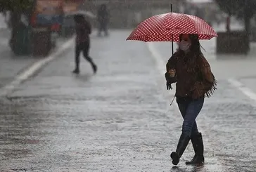 HAVA DURUMU | Yurt geneline sağanak alarmı! Bazı iller için kar uyarısı! Montsuz ve yağmurluksuz dışarı çıkmayın