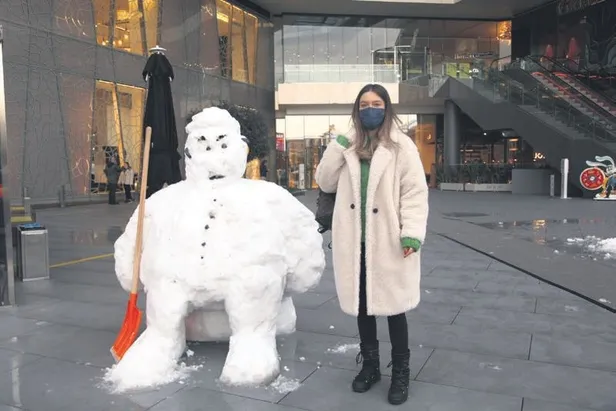 biran-damla-yilmaz-gonlu-tansel-ongele-kaptirdi-1643309553487.jpeg Biran Damla Yılmaz gönlü Tansel Öngel'e kaptırdı! Süpriz aşk çok konuşuldu-6