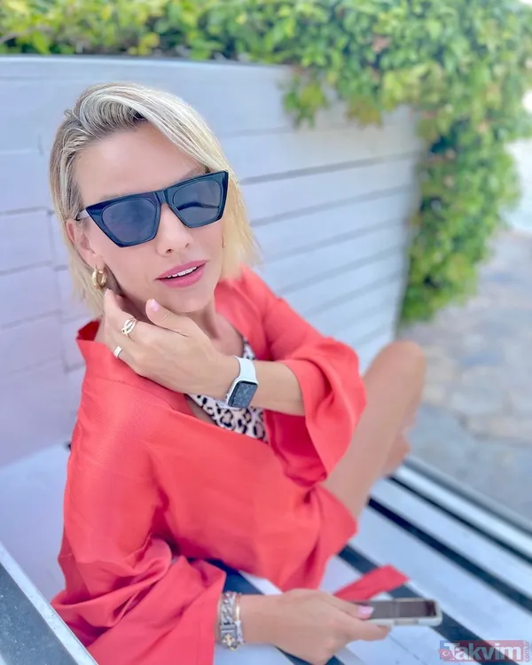 10 yıl önce evlenen Esra Erol ile Ali Özbir arasında ‘dırdırcı’ polemiği! Tatlı atışmaları gülümsetti! “Ali abi öyle olmaz füze atsaydın” - 4