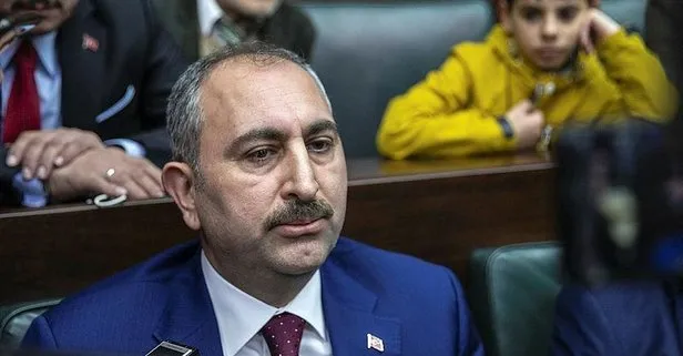 Adalet Bakanı Abdulhamit Gül’den yargıya hakaret tepkisi