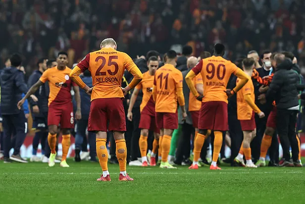 galatasaray-uefa-maci-ne-zaman-galatasaray-marsilya-maci-saat-kacta-hangi-kanalda-canli-yayinlanacak-gs-marsilya-muhtemel-11ler-1637814512231.jpg Galatasaray UEFA maçı ne zaman? Galatasaray Marsilya maçı saat kaçta, hangi kanalda canlı yayınlanacak? GS Marsilya muhtemel 11'ler!-6