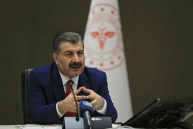 Son dakika: Sağlık Bakanı Fahrettin Koca uyardı: Kovid-19'a yakalananların yaş ortalamasında düşüş eğilimi var-3