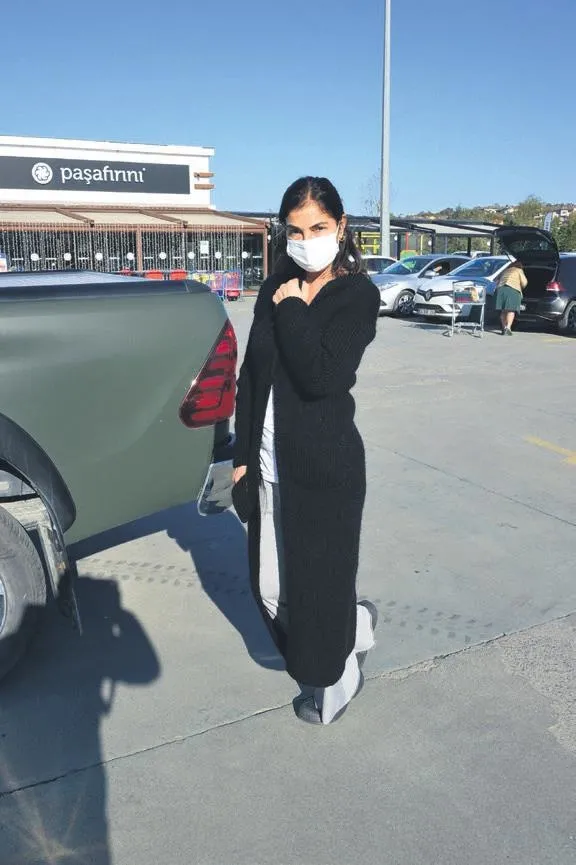 derya-tunadan-coronavirus-itirafi-1606600292020.jpeg Derya Tuna'dan coronavirüs itirafı-1