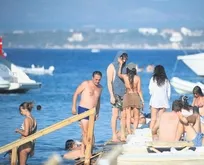 Cedi Osman ve Ebru Şahin’den romantik anlar! Çeşme’de aşk dolu dakikalar!