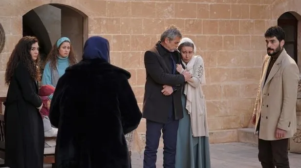 Hercai 55. bölümde fragmanında silahlar patlıyor! Hercai yeni bölümde Miran annesine kavuşacak mı?-2