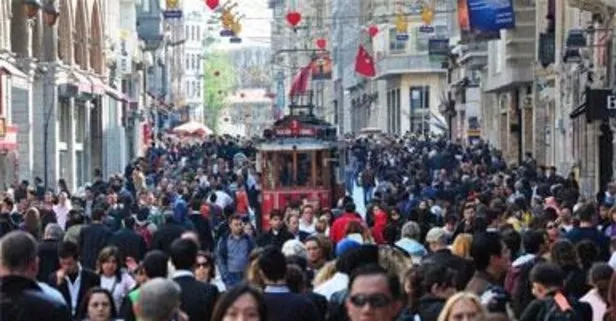 TÜİK açıkladı! Türkiye’de kadınlar mı erkekler mi daha uzun yaşıyor? İşte en uzun yaşayan il