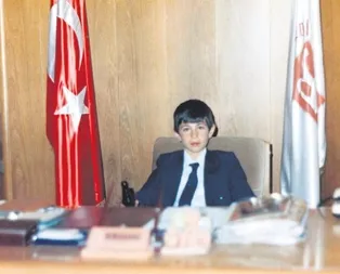 23 Nisan pozu 32 yıl sonra gerçek oldu